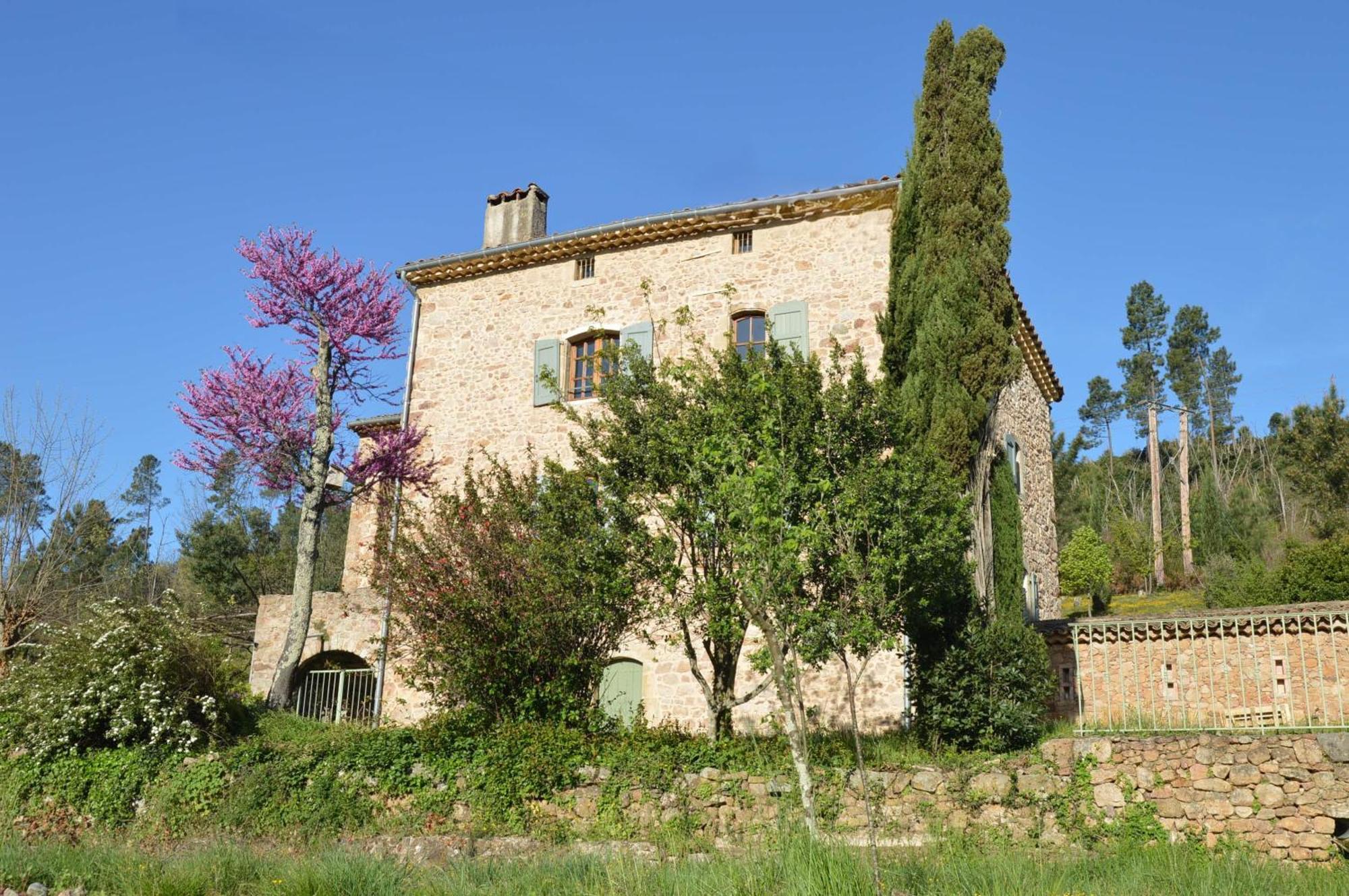 Mas Des Druilles Panzió Generargues Kültér fotó